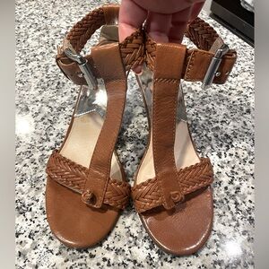 NWOT MICHAEL Michael Kors heeled sandals. Mint condition. Size 10M.